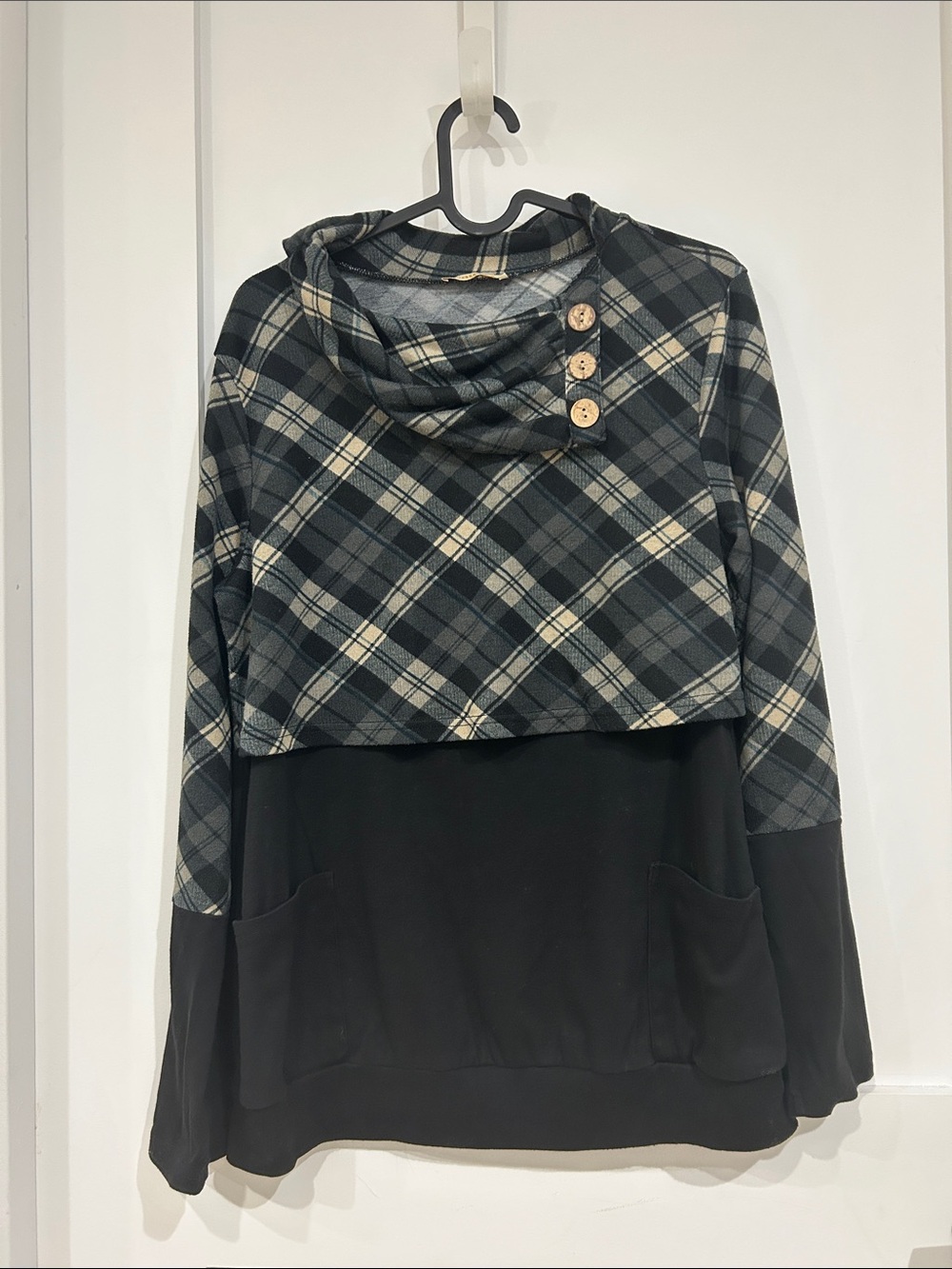 Breastfeeding Black and Cream Plaid Button-Accent Pullover Women's Sweater.